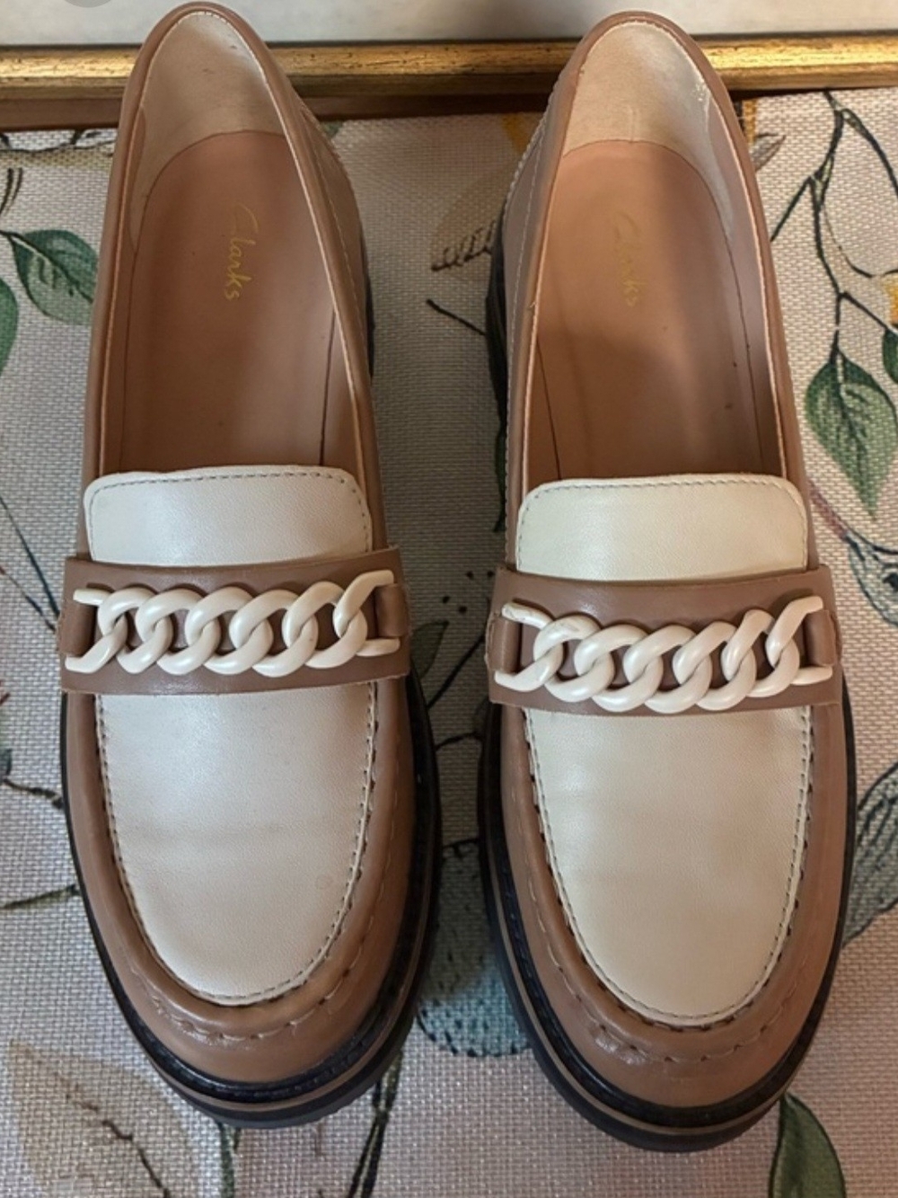Clarks Women's Chain-Detail Loafers